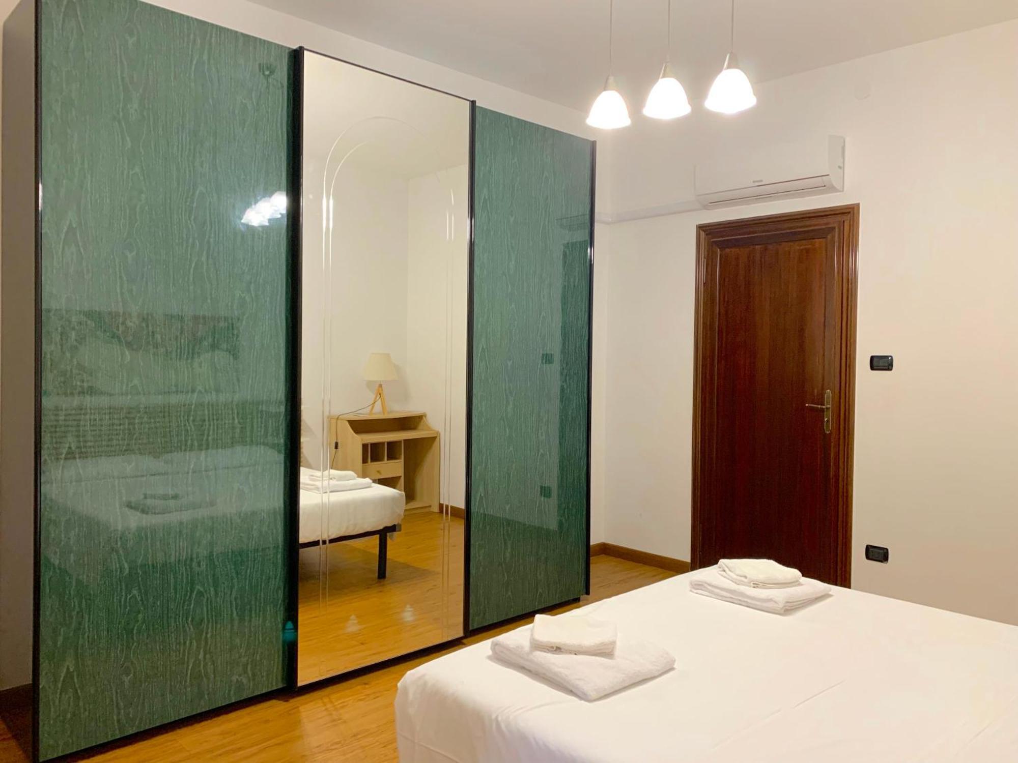 Porta Lame Apartment Bologna Exterior photo